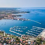 Feriehus Sosi By Interhome Umag